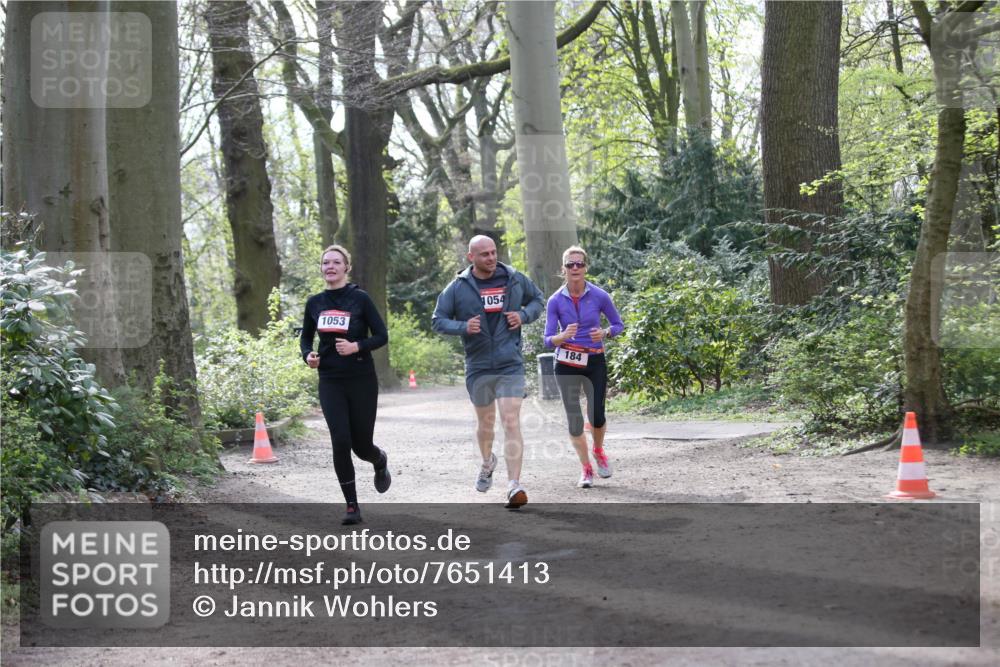 13.04.2025 - Hammer Lauf Jannik Wohlers http://msf.ph/oto/7651413 13.04.2025 10:49:00 Laufen 1053, 1054, 184 meine-sportfotos.de