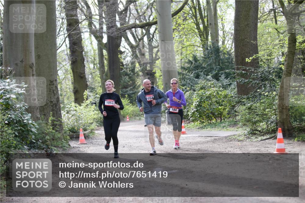 13.04.2025 - Hammer Lauf Jannik Wohlers http://msf.ph/oto/7651419 13.04.2025 10:48:59 Laufen 1053, 1054, 184 meine-sportfotos.de