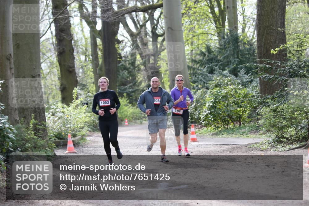 13.04.2025 - Hammer Lauf Jannik Wohlers http://msf.ph/oto/7651425 13.04.2025 10:48:59 Laufen 1053, 1054, 184 meine-sportfotos.de