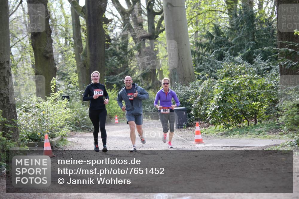 13.04.2025 - Hammer Lauf Jannik Wohlers http://msf.ph/oto/7651452 13.04.2025 10:48:57 Laufen 1053, 105, 184 meine-sportfotos.de