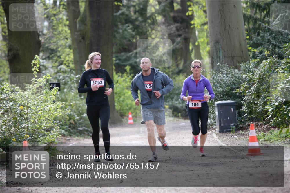 13.04.2025 - Hammer Lauf Jannik Wohlers http://msf.ph/oto/7651457 13.04.2025 10:48:56 Laufen 1053, 054, 184 meine-sportfotos.de