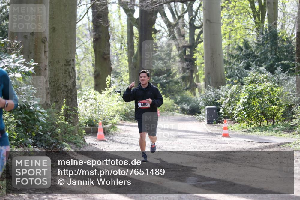 13.04.2025 - Hammer Lauf Jannik Wohlers http://msf.ph/oto/7651489 13.04.2025 10:48:36 Laufen 580 meine-sportfotos.de