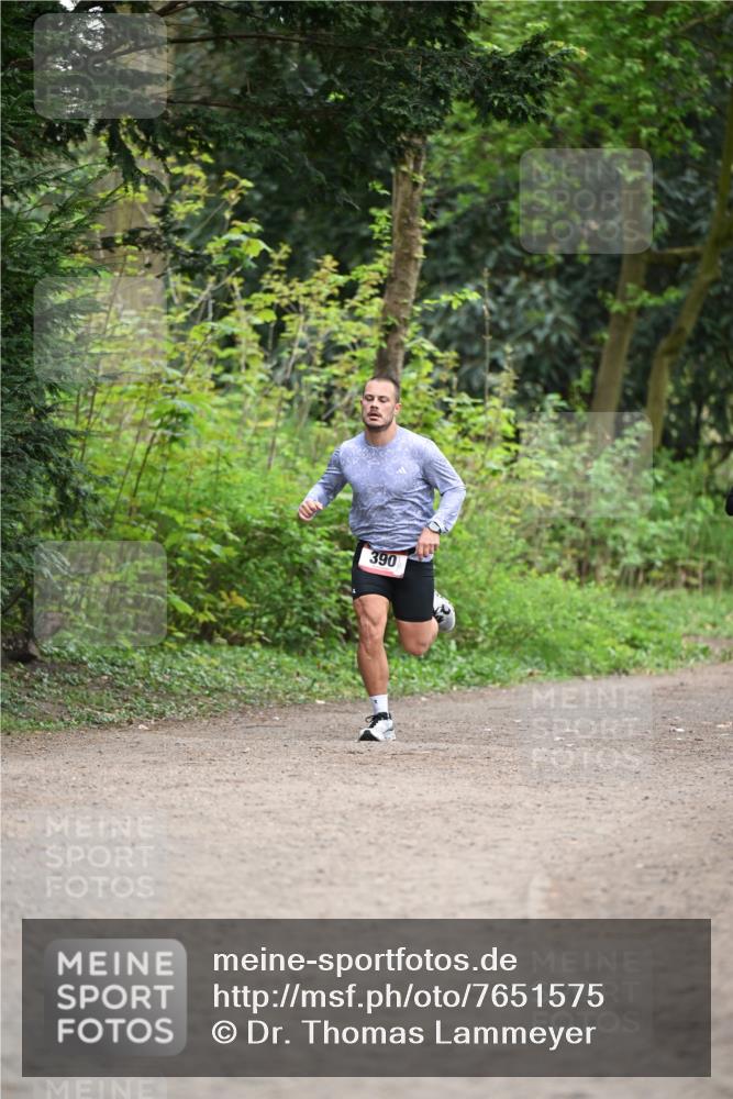 13.04.2025 - Hammer Lauf Dr. Thomas Lammeyer http://msf.ph/oto/7651575 13.04.2025 10:28:43 Laufen 390 meine-sportfotos.de