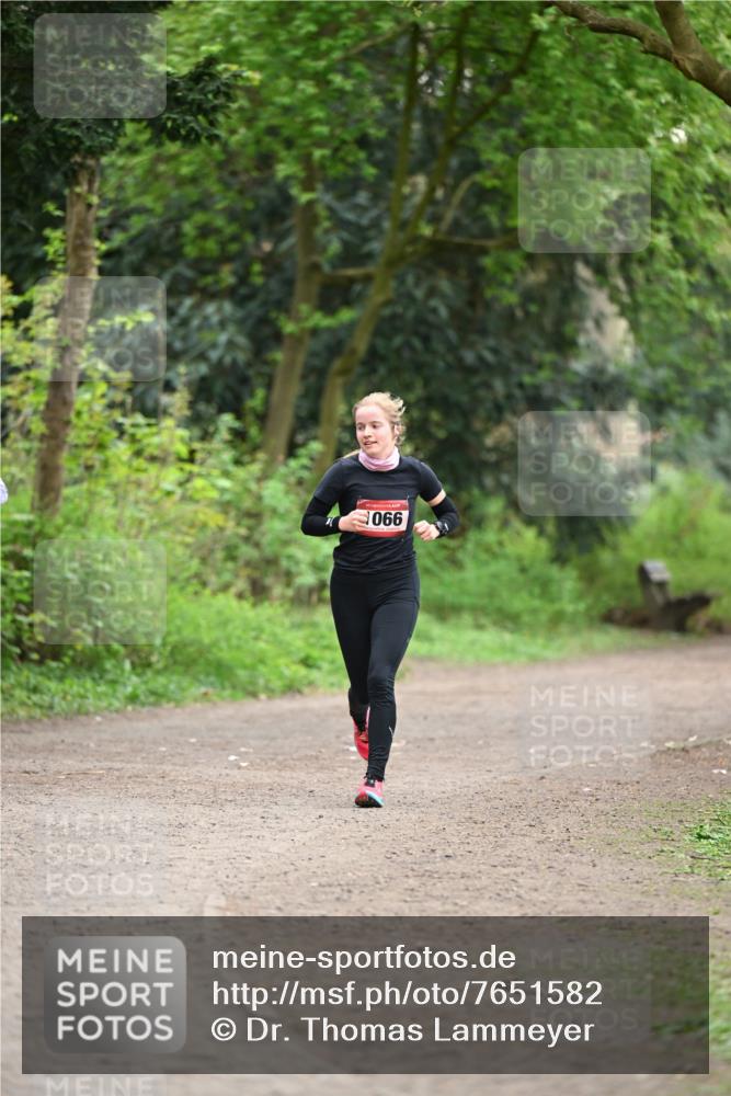 13.04.2025 - Hammer Lauf Dr. Thomas Lammeyer http://msf.ph/oto/7651582 13.04.2025 10:28:44 Laufen 990 meine-sportfotos.de