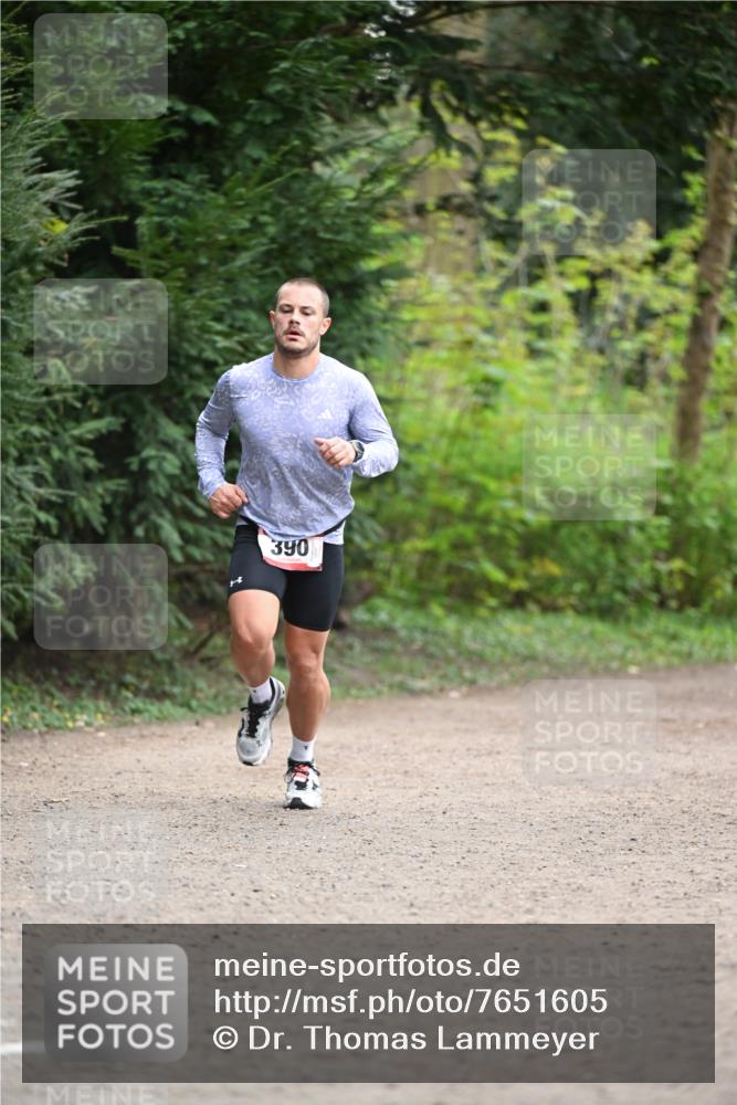 13.04.2025 - Hammer Lauf Dr. Thomas Lammeyer http://msf.ph/oto/7651605 13.04.2025 10:28:45 Laufen 390 meine-sportfotos.de