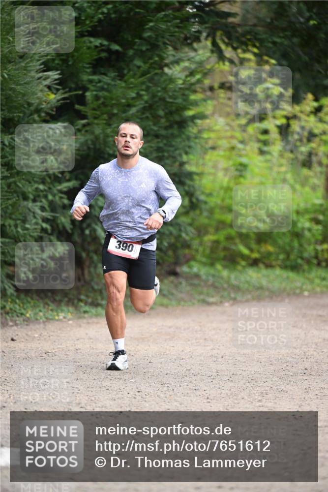13.04.2025 - Hammer Lauf Dr. Thomas Lammeyer http://msf.ph/oto/7651612 13.04.2025 10:28:46 Laufen 390 meine-sportfotos.de