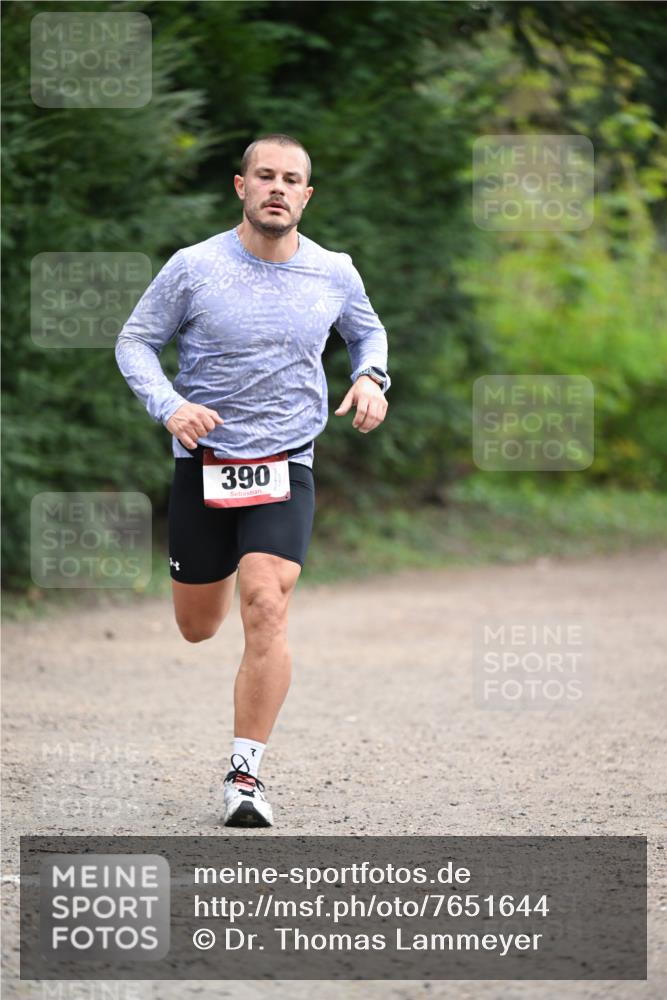 13.04.2025 - Hammer Lauf Dr. Thomas Lammeyer http://msf.ph/oto/7651644 13.04.2025 10:28:47 Laufen 390 meine-sportfotos.de