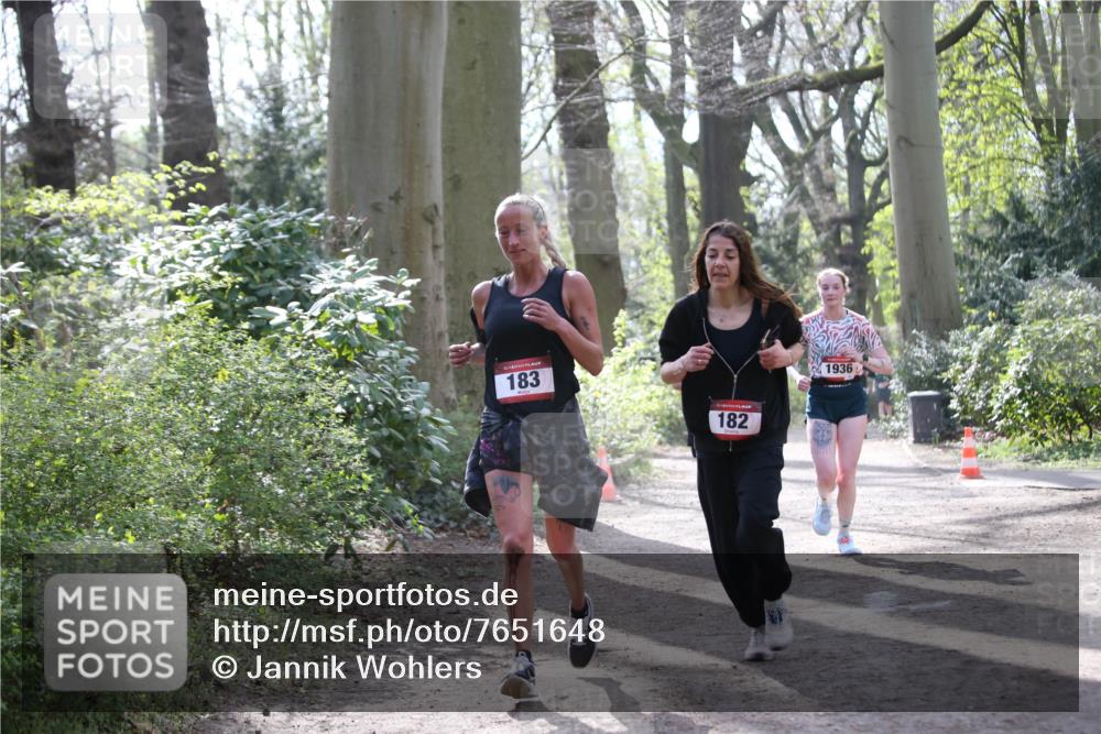 13.04.2025 - Hammer Lauf Jannik Wohlers http://msf.ph/oto/7651648 13.04.2025 10:47:51 Laufen 183, 182, 1936 meine-sportfotos.de