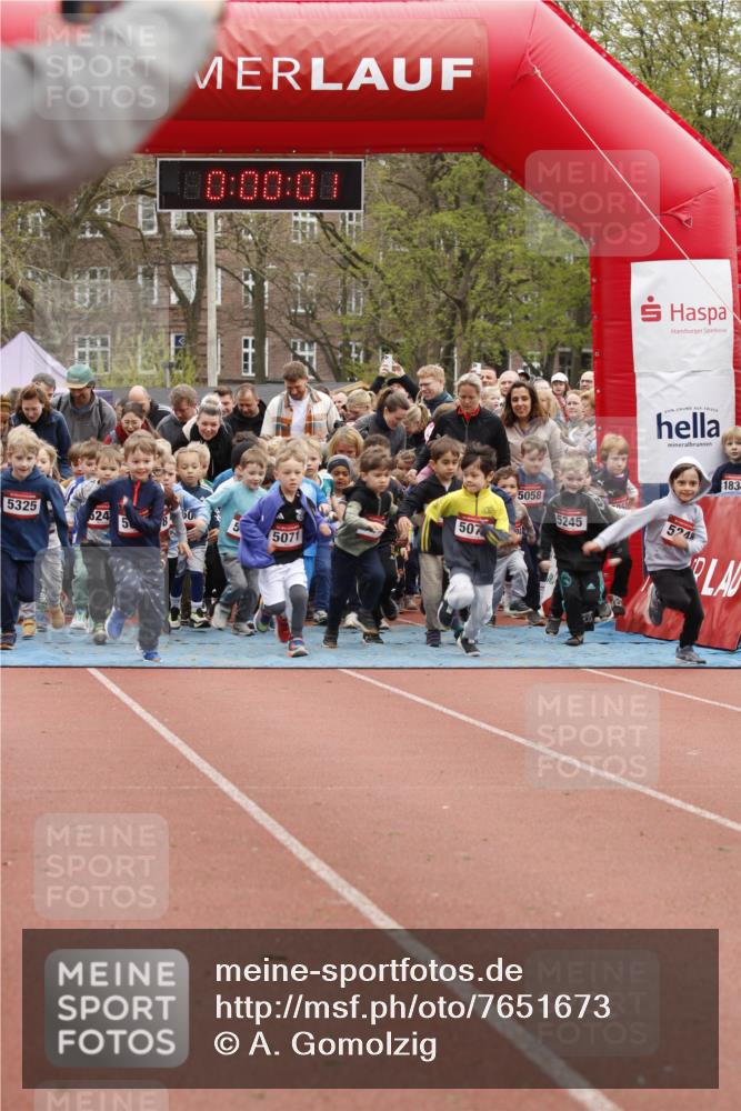 13.04.2025 - Hammer Lauf A. Gomolzig http://msf.ph/oto/7651673 13.04.2025 09:08:25 Ziel  meine-sportfotos.de