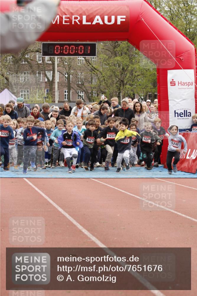 13.04.2025 - Hammer Lauf A. Gomolzig http://msf.ph/oto/7651676 13.04.2025 09:08:24 Ziel  meine-sportfotos.de