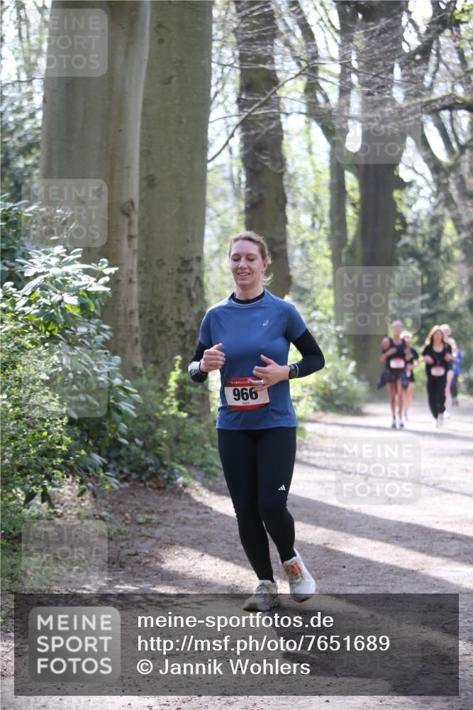 13.04.2025 - Hammer Lauf Jannik Wohlers http://msf.ph/oto/7651689 13.04.2025 10:47:43 Laufen 966 meine-sportfotos.de