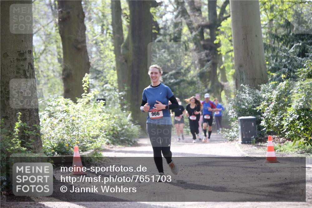 13.04.2025 - Hammer Lauf Jannik Wohlers http://msf.ph/oto/7651703 13.04.2025 10:47:40 Laufen 966 meine-sportfotos.de