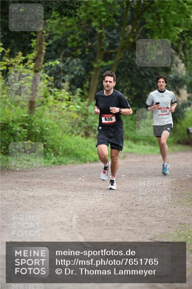 13.04.2025 - Hammer Lauf Dr. Thomas Lammeyer http://msf.ph/oto/7651765 13.04.2025 10:29:04 Laufen 586, 635 meine-sportfotos.de
