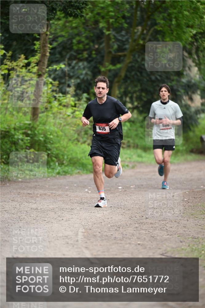 13.04.2025 - Hammer Lauf Dr. Thomas Lammeyer http://msf.ph/oto/7651772 13.04.2025 10:29:05 Laufen 586, 635 meine-sportfotos.de