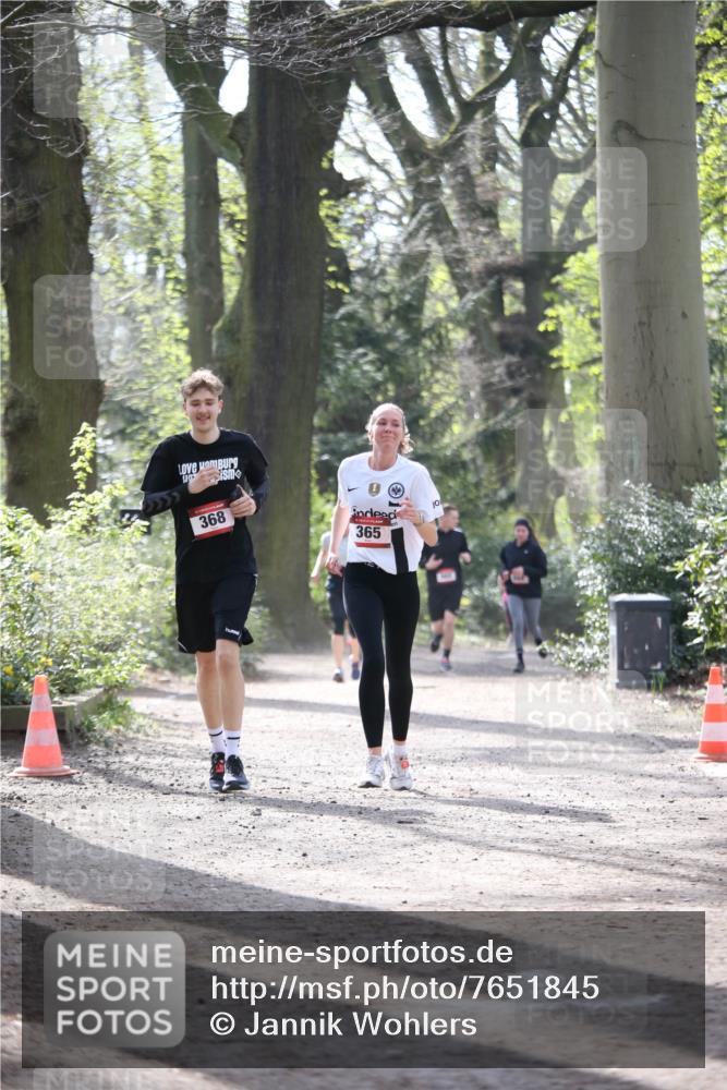13.04.2025 - Hammer Lauf Jannik Wohlers http://msf.ph/oto/7651845 13.04.2025 10:47:16 Laufen 368, 365 meine-sportfotos.de