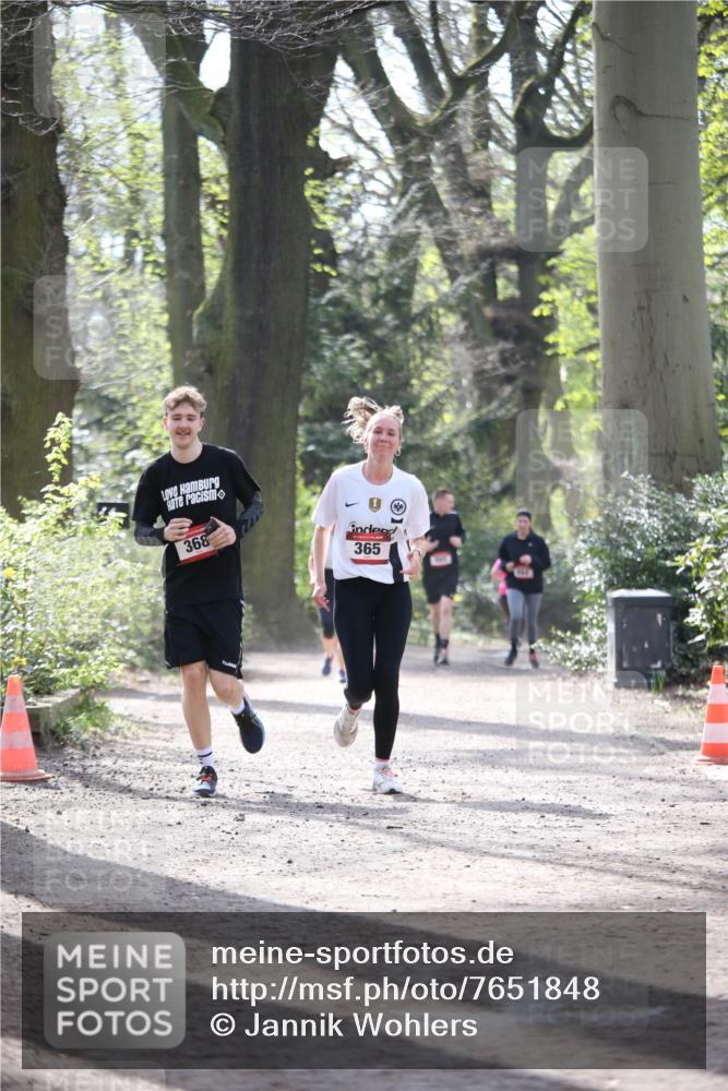13.04.2025 - Hammer Lauf Jannik Wohlers http://msf.ph/oto/7651848 13.04.2025 10:47:16 Laufen 368, 365 meine-sportfotos.de