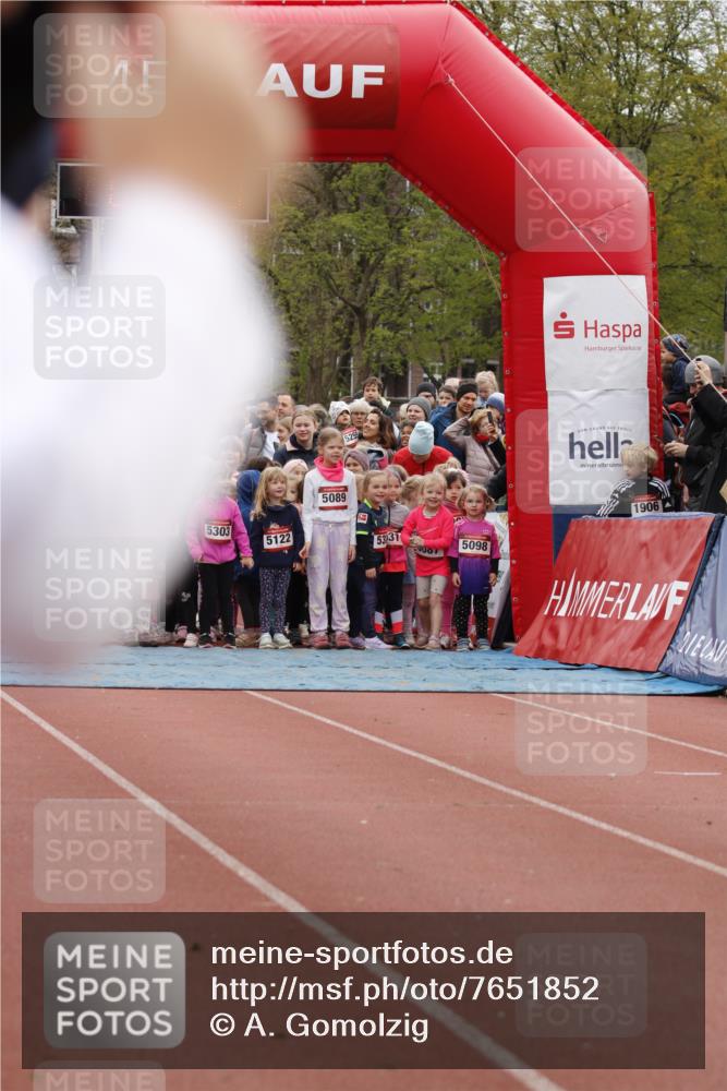 13.04.2025 - Hammer Lauf A. Gomolzig http://msf.ph/oto/7651852 13.04.2025 08:59:52 Ziel  meine-sportfotos.de