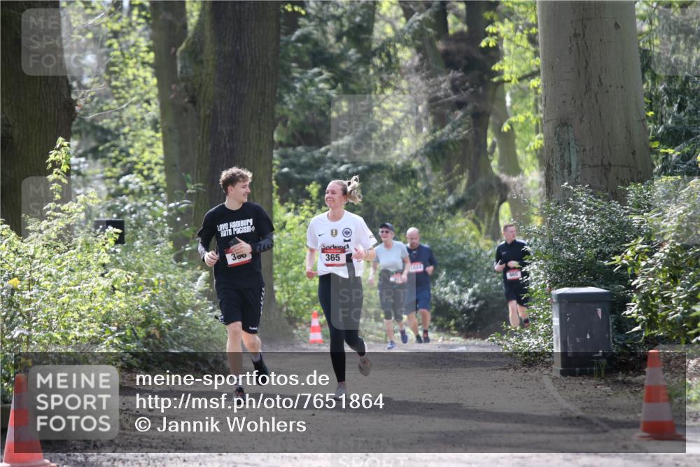 13.04.2025 - Hammer Lauf Jannik Wohlers http://msf.ph/oto/7651864 13.04.2025 10:47:12 Laufen 300, 365, 1024 meine-sportfotos.de