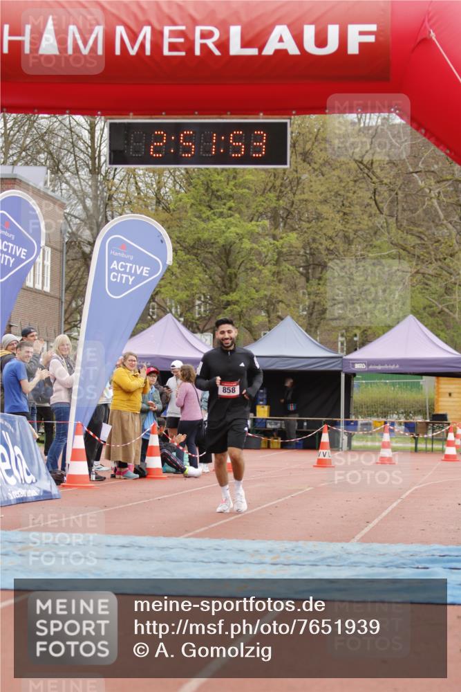13.04.2025 - Hammer Lauf A. Gomolzig http://msf.ph/oto/7651939 13.04.2025 13:51:51 Ziel 858 meine-sportfotos.de