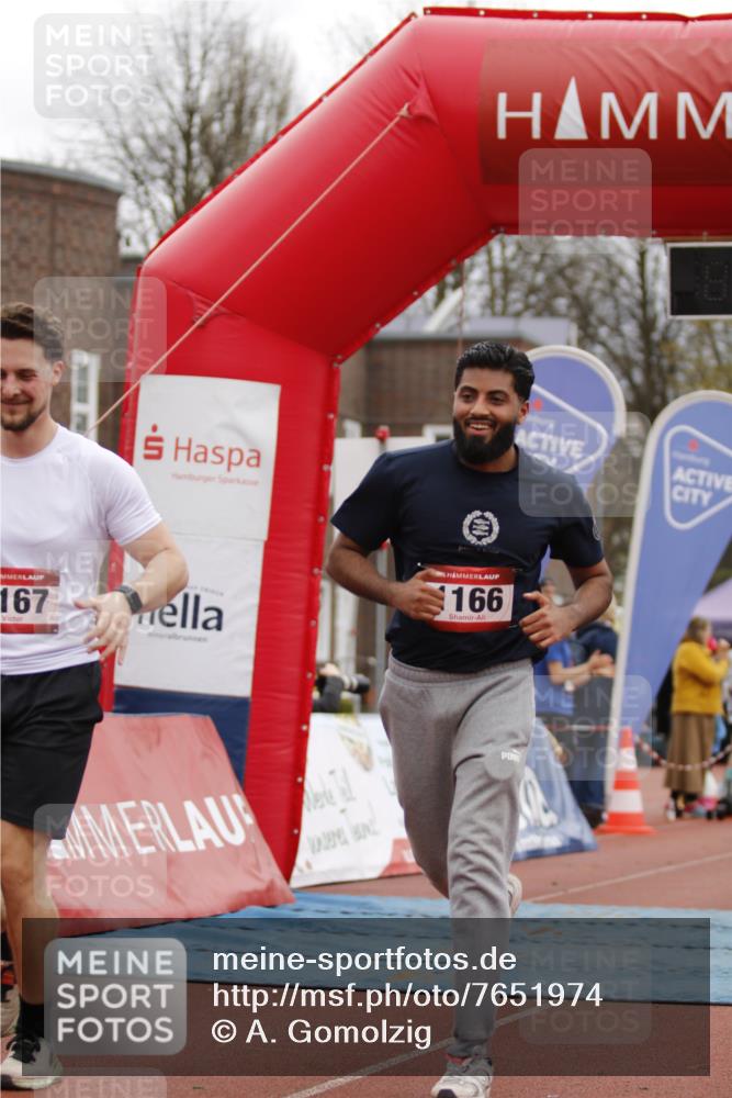 13.04.2025 - Hammer Lauf A. Gomolzig http://msf.ph/oto/7651974 13.04.2025 13:44:45 Ziel 1166, 1167 meine-sportfotos.de