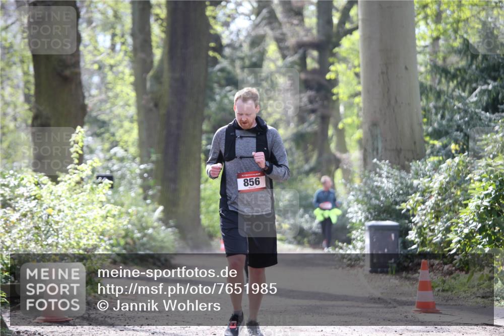 13.04.2025 - Hammer Lauf Jannik Wohlers http://msf.ph/oto/7651985 13.04.2025 10:46:36 Laufen 856 meine-sportfotos.de