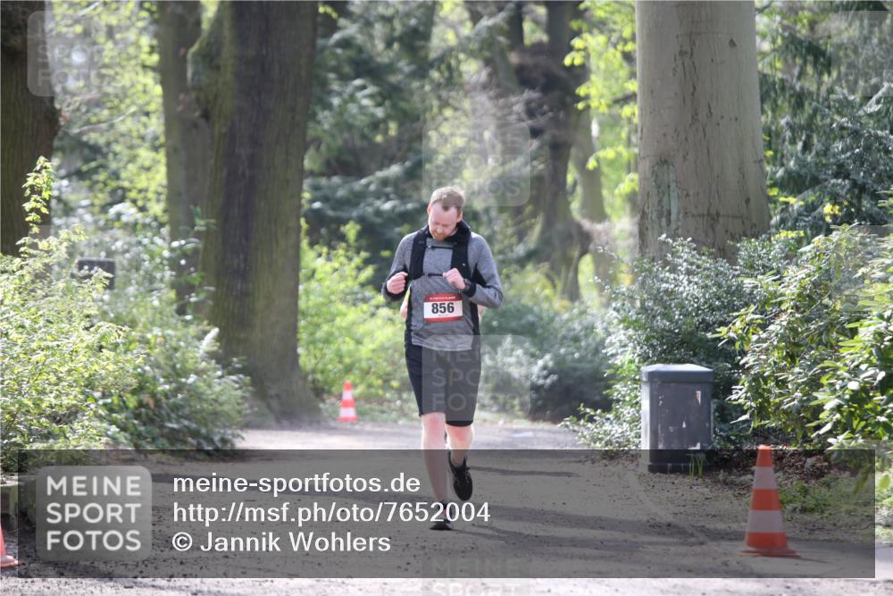 13.04.2025 - Hammer Lauf Jannik Wohlers http://msf.ph/oto/7652004 13.04.2025 10:46:33 Laufen 856 meine-sportfotos.de