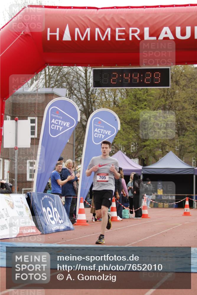 13.04.2025 - Hammer Lauf A. Gomolzig http://msf.ph/oto/7652010 13.04.2025 13:44:27 Ziel 705 meine-sportfotos.de