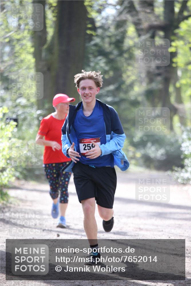 13.04.2025 - Hammer Lauf Jannik Wohlers http://msf.ph/oto/7652014 13.04.2025 10:46:06 Laufen 15, 259 meine-sportfotos.de