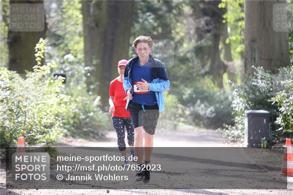 13.04.2025 - Hammer Lauf Jannik Wohlers http://msf.ph/oto/7652023 13.04.2025 10:46:05 Laufen  meine-sportfotos.de