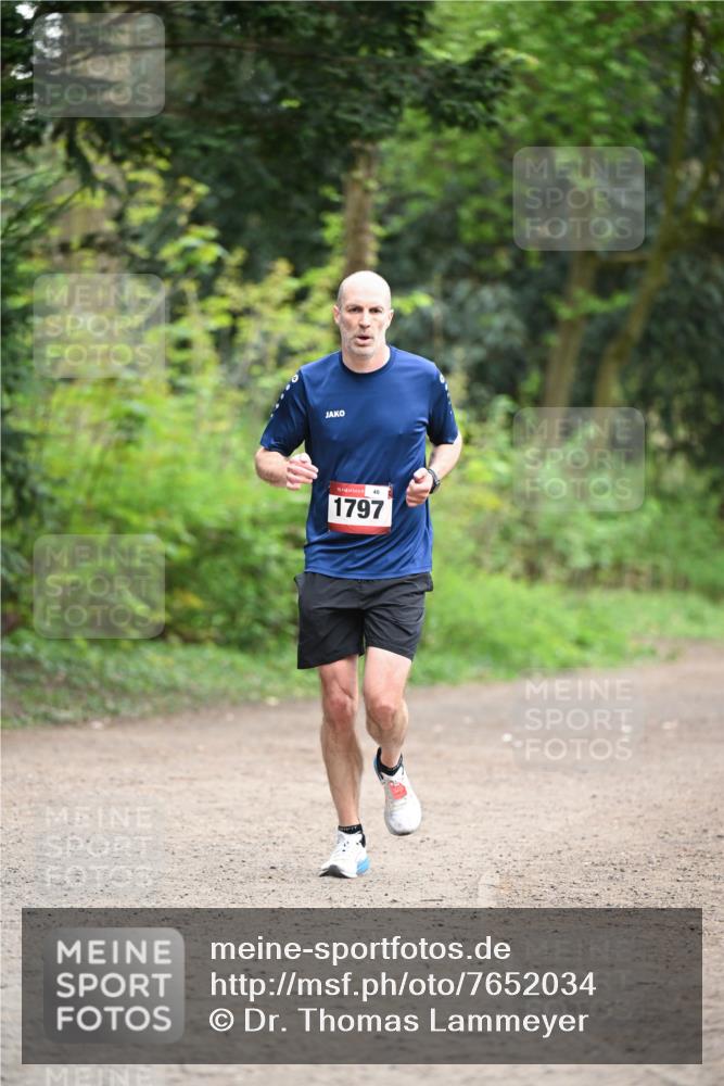 13.04.2025 - Hammer Lauf Dr. Thomas Lammeyer http://msf.ph/oto/7652034 13.04.2025 10:29:31 Laufen 40, 1797 meine-sportfotos.de