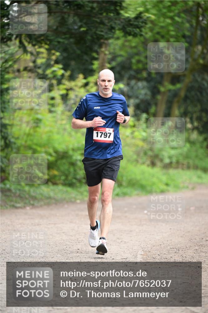 13.04.2025 - Hammer Lauf Dr. Thomas Lammeyer http://msf.ph/oto/7652037 13.04.2025 10:29:31 Laufen 15, 40, 1797 meine-sportfotos.de