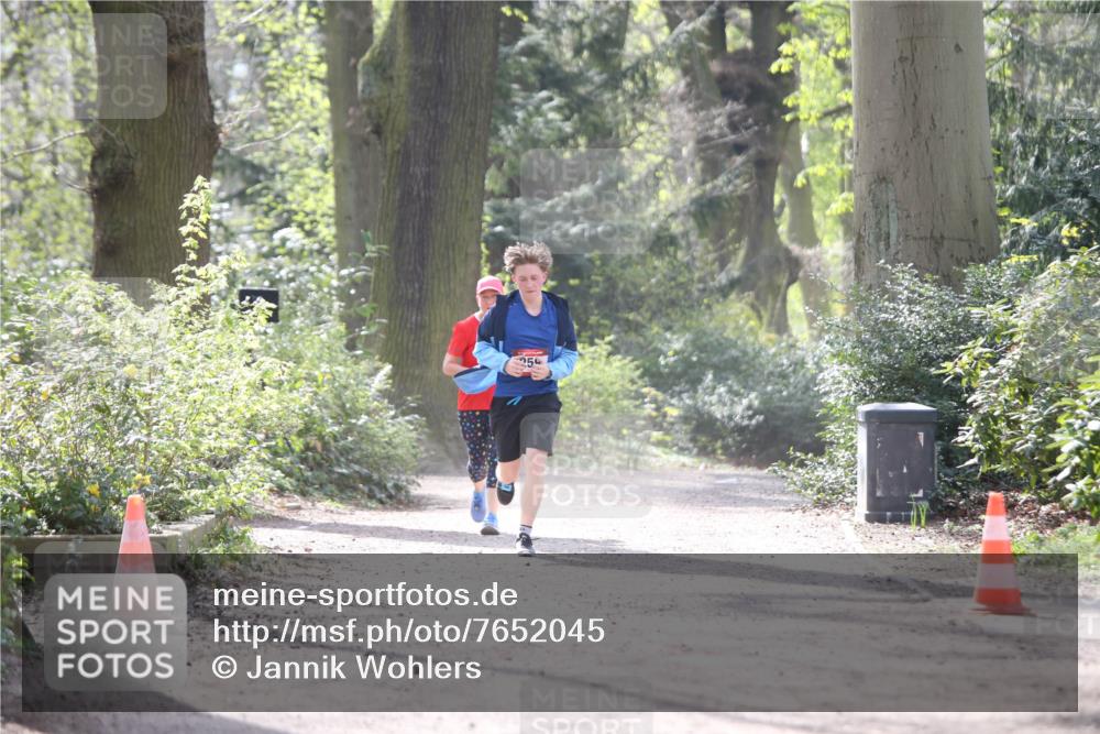 13.04.2025 - Hammer Lauf Jannik Wohlers http://msf.ph/oto/7652045 13.04.2025 10:46:01 Laufen 25 meine-sportfotos.de