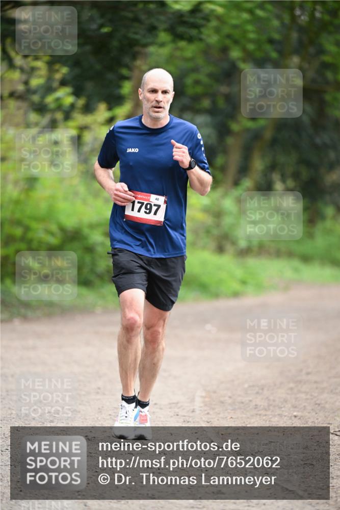 13.04.2025 - Hammer Lauf Dr. Thomas Lammeyer http://msf.ph/oto/7652062 13.04.2025 10:29:32 Laufen 5, 40, 1797 meine-sportfotos.de