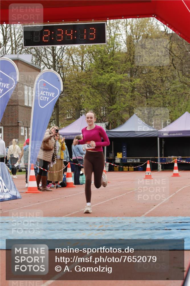 13.04.2025 - Hammer Lauf A. Gomolzig http://msf.ph/oto/7652079 13.04.2025 13:34:12 Ziel 426 meine-sportfotos.de