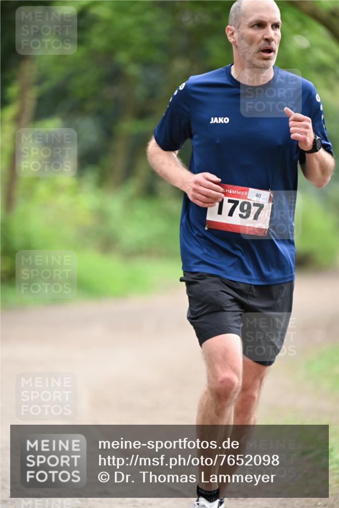 13.04.2025 - Hammer Lauf Dr. Thomas Lammeyer http://msf.ph/oto/7652098 13.04.2025 10:29:33 Laufen 5, 40, 1797 meine-sportfotos.de