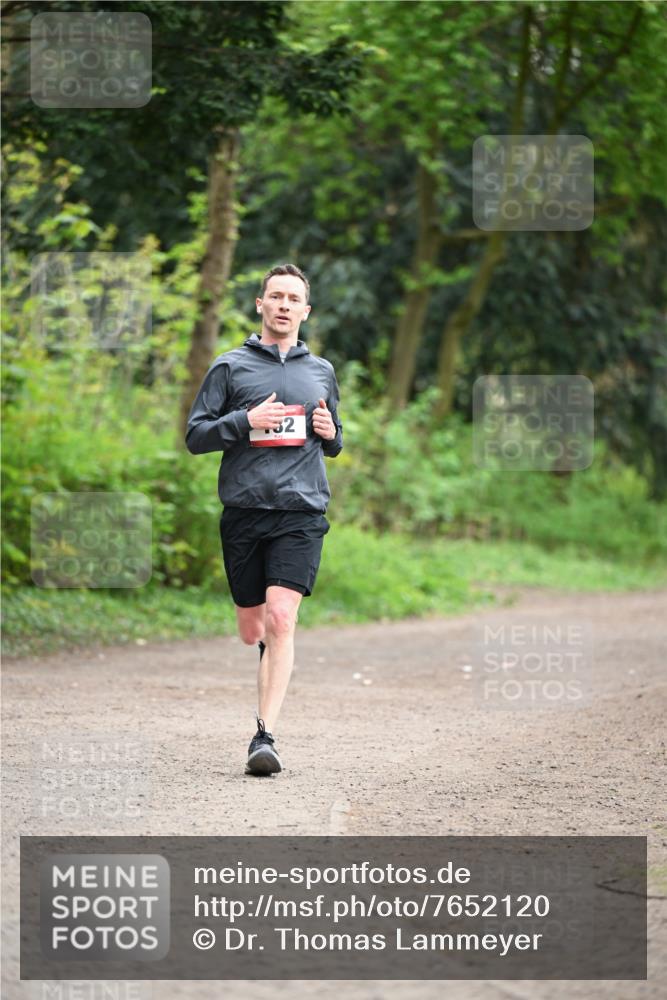 13.04.2025 - Hammer Lauf Dr. Thomas Lammeyer http://msf.ph/oto/7652120 13.04.2025 10:29:46 Laufen 32 meine-sportfotos.de