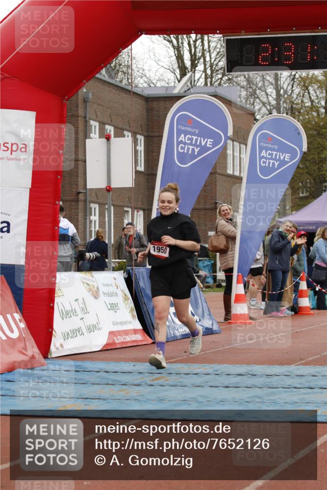 13.04.2025 - Hammer Lauf A. Gomolzig http://msf.ph/oto/7652126 13.04.2025 13:31:10 Ziel 1950 meine-sportfotos.de