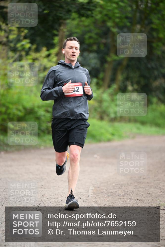 13.04.2025 - Hammer Lauf Dr. Thomas Lammeyer http://msf.ph/oto/7652159 13.04.2025 10:29:47 Laufen 32 meine-sportfotos.de