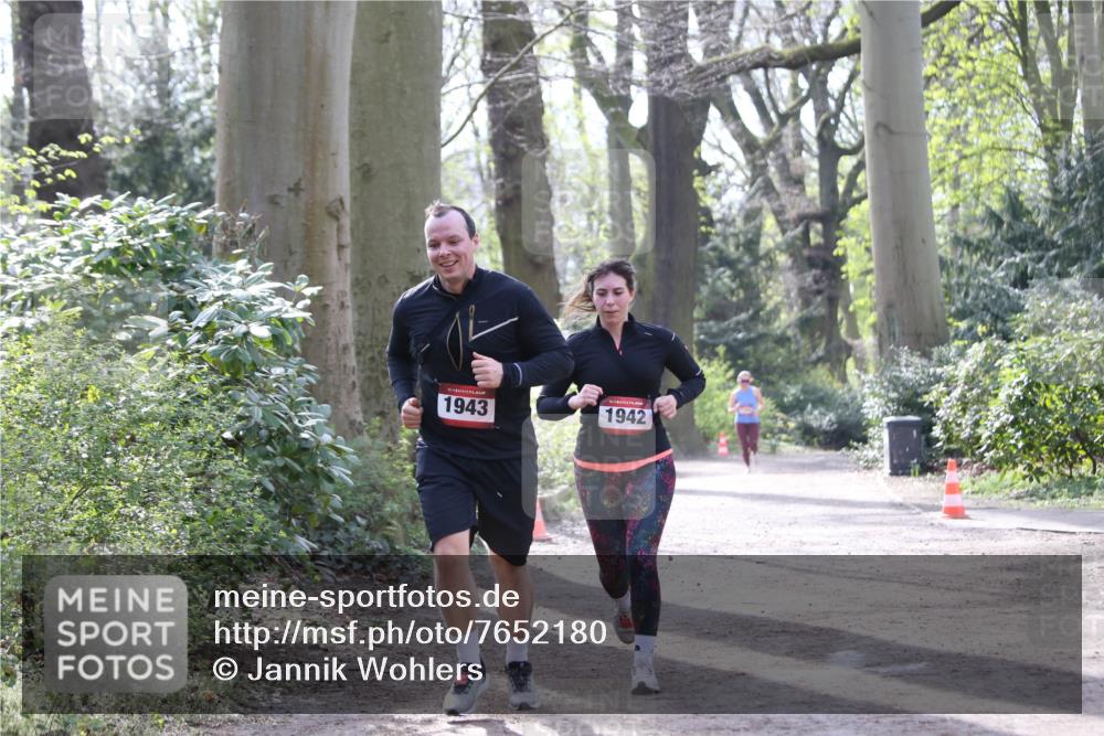 13.04.2025 - Hammer Lauf Jannik Wohlers http://msf.ph/oto/7652180 13.04.2025 10:45:11 Laufen 1943, 1942 meine-sportfotos.de