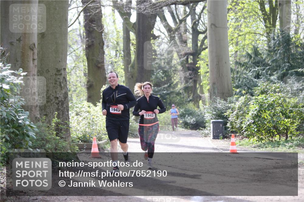 13.04.2025 - Hammer Lauf Jannik Wohlers http://msf.ph/oto/7652190 13.04.2025 10:45:09 Laufen 1943, 1942 meine-sportfotos.de