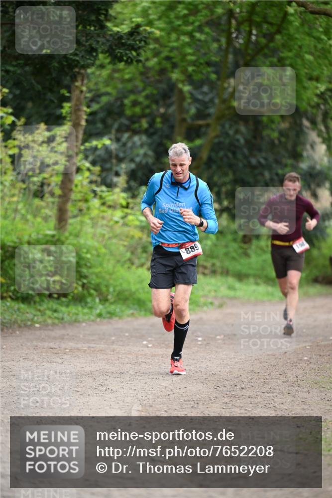 13.04.2025 - Hammer Lauf Dr. Thomas Lammeyer http://msf.ph/oto/7652208 13.04.2025 10:29:58 Laufen 889, 198 meine-sportfotos.de