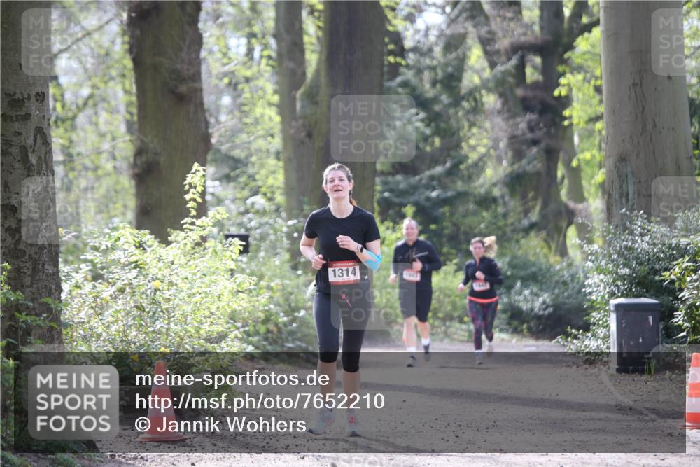 13.04.2025 - Hammer Lauf Jannik Wohlers http://msf.ph/oto/7652210 13.04.2025 10:45:00 Laufen 1314, 1643, 1642 meine-sportfotos.de