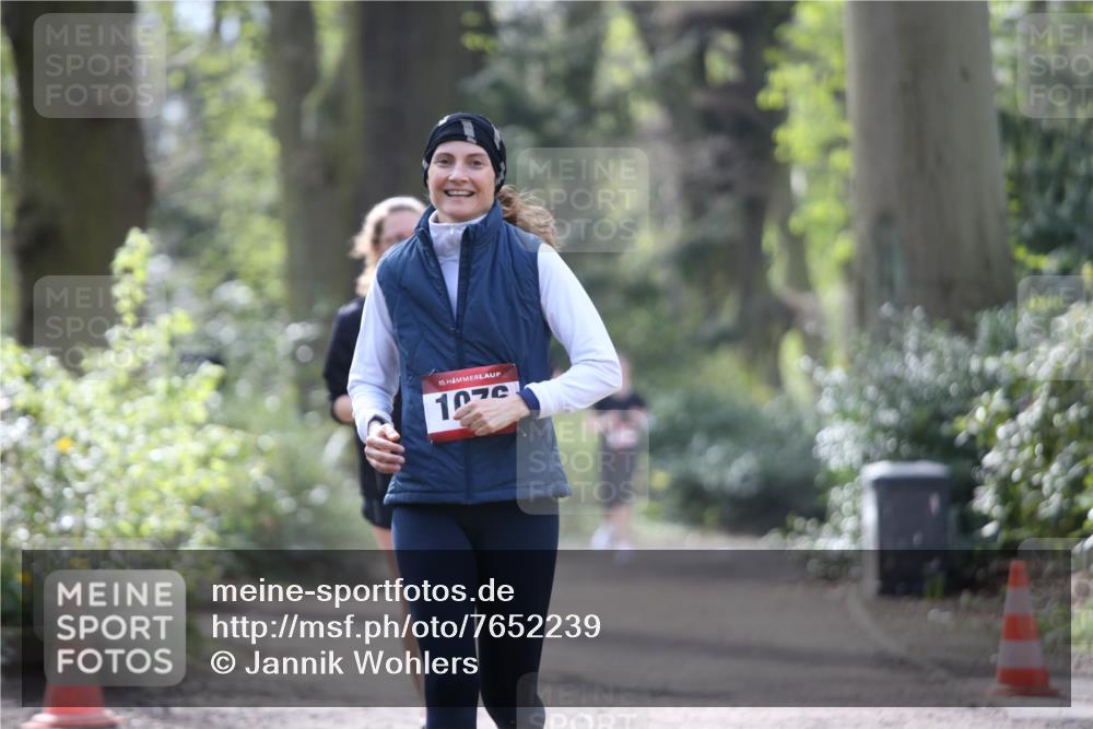 13.04.2025 - Hammer Lauf Jannik Wohlers http://msf.ph/oto/7652239 13.04.2025 10:44:50 Laufen 15, 1070 meine-sportfotos.de