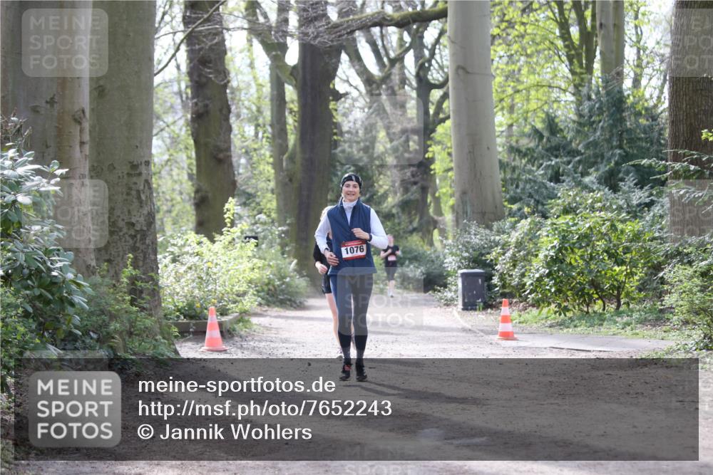 13.04.2025 - Hammer Lauf Jannik Wohlers http://msf.ph/oto/7652243 13.04.2025 10:44:49 Laufen 1076 meine-sportfotos.de