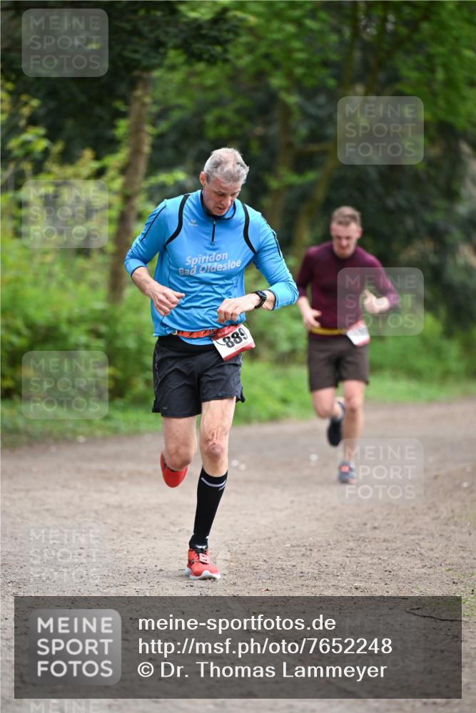 13.04.2025 - Hammer Lauf Dr. Thomas Lammeyer http://msf.ph/oto/7652248 13.04.2025 10:29:59 Laufen 889 meine-sportfotos.de
