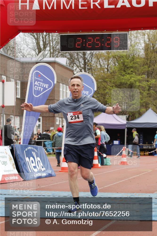 13.04.2025 - Hammer Lauf A. Gomolzig http://msf.ph/oto/7652256 13.04.2025 13:25:28 Ziel 234 meine-sportfotos.de