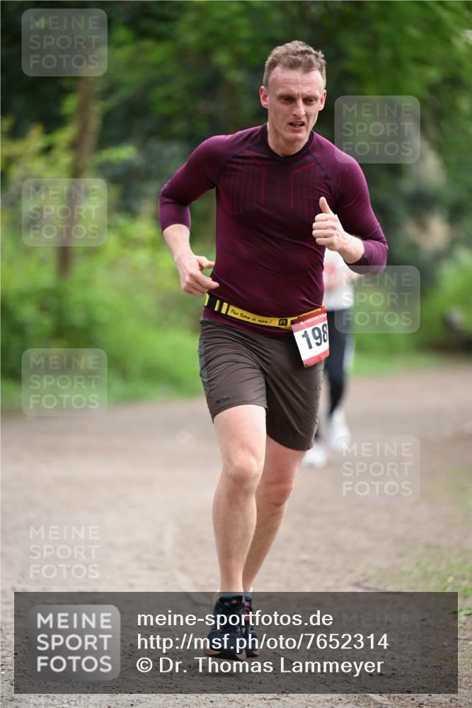 13.04.2025 - Hammer Lauf Dr. Thomas Lammeyer http://msf.ph/oto/7652314 13.04.2025 10:30:03 Laufen 15, 198 meine-sportfotos.de