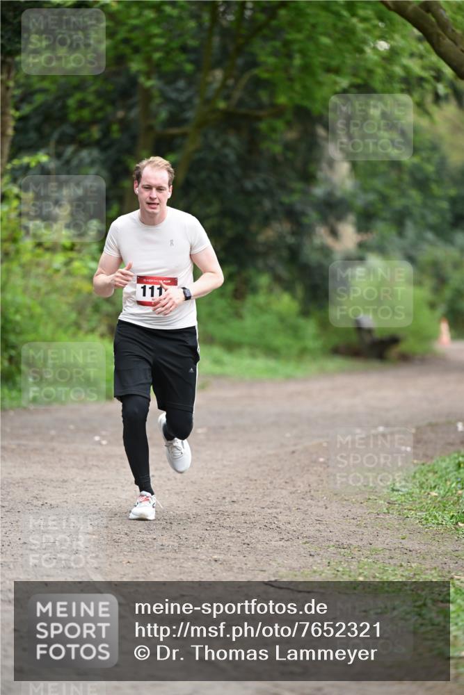 13.04.2025 - Hammer Lauf Dr. Thomas Lammeyer http://msf.ph/oto/7652321 13.04.2025 10:30:04 Laufen 15, 111 meine-sportfotos.de