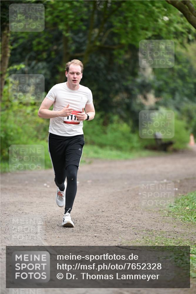13.04.2025 - Hammer Lauf Dr. Thomas Lammeyer http://msf.ph/oto/7652328 13.04.2025 10:30:04 Laufen 111 meine-sportfotos.de
