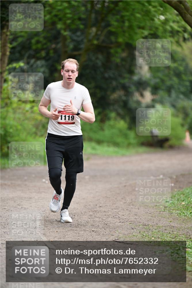 13.04.2025 - Hammer Lauf Dr. Thomas Lammeyer http://msf.ph/oto/7652332 13.04.2025 10:30:04 Laufen 15, 1119 meine-sportfotos.de
